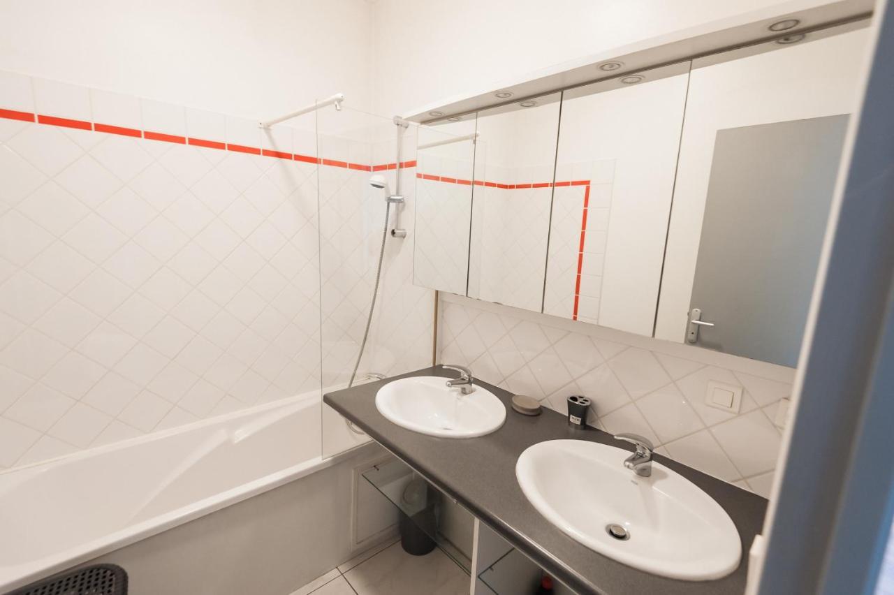 Le Neptune Apt 85M2 3Ch Appart Hotel Poitiers Exterior photo
